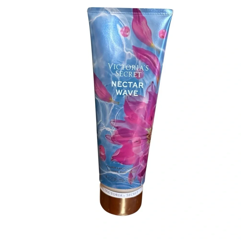 NWT Victoria’s Secret Nectar Wave Fragrance Lotion Body Lotion 236 mL / 8 oz